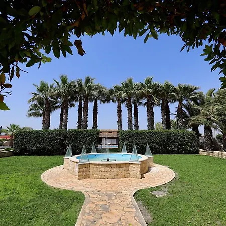 Piazza * Santa Maria Del Focallo
